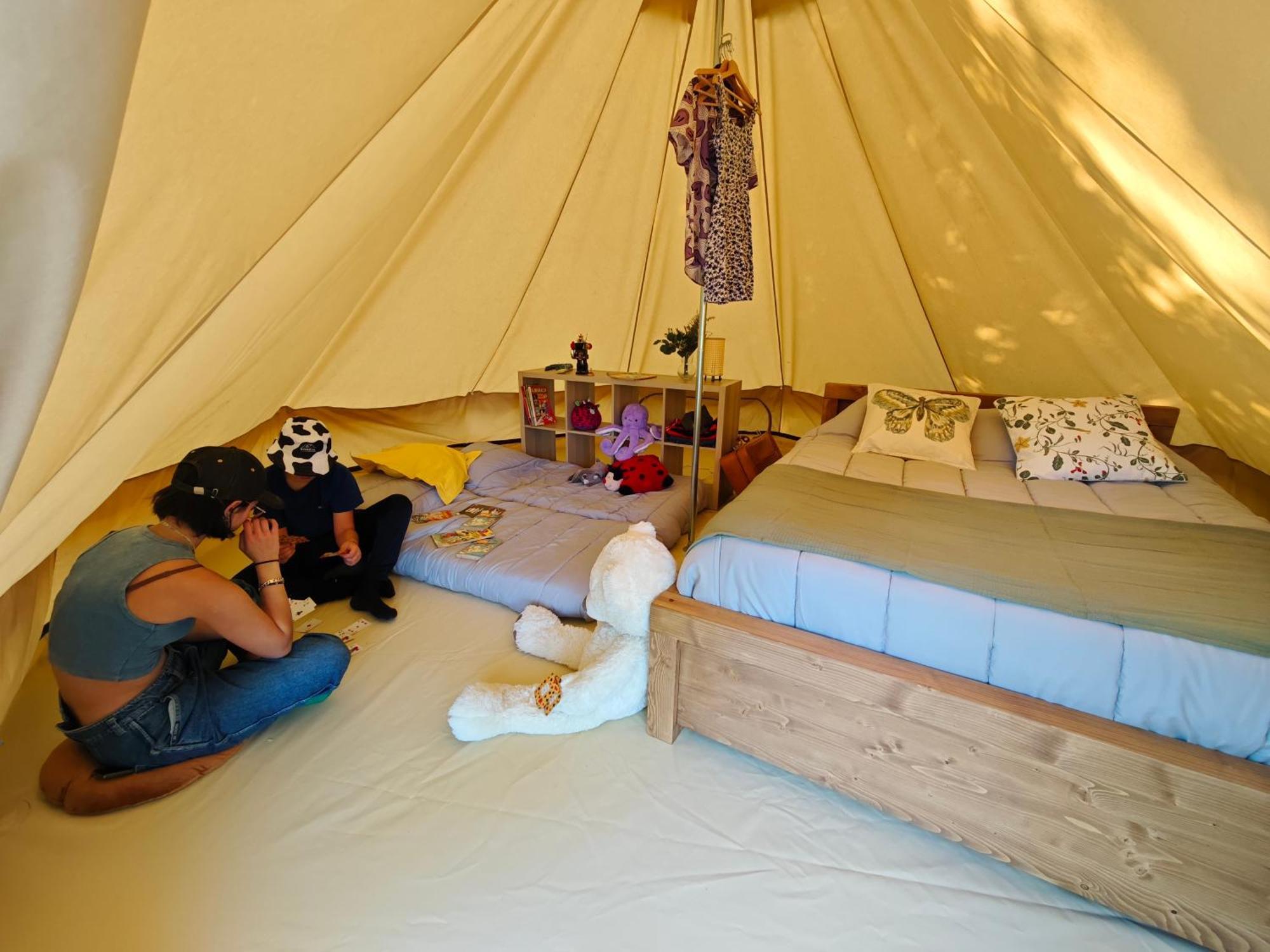 Camping Le Val Aux Fees - Broceliande Concoret Room photo